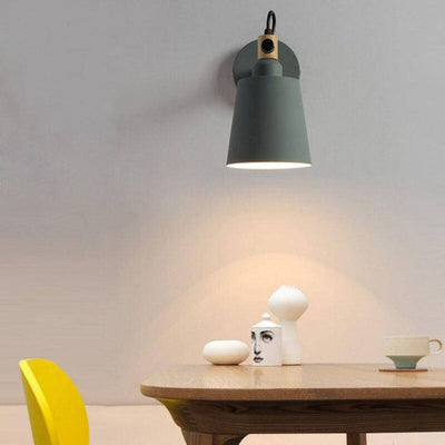 Applique Murale Led En Bois Avec Abat-jour Suspendu