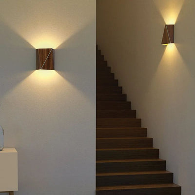 Applique Murale Salon Style Japonais Bois Foncé Escaliers