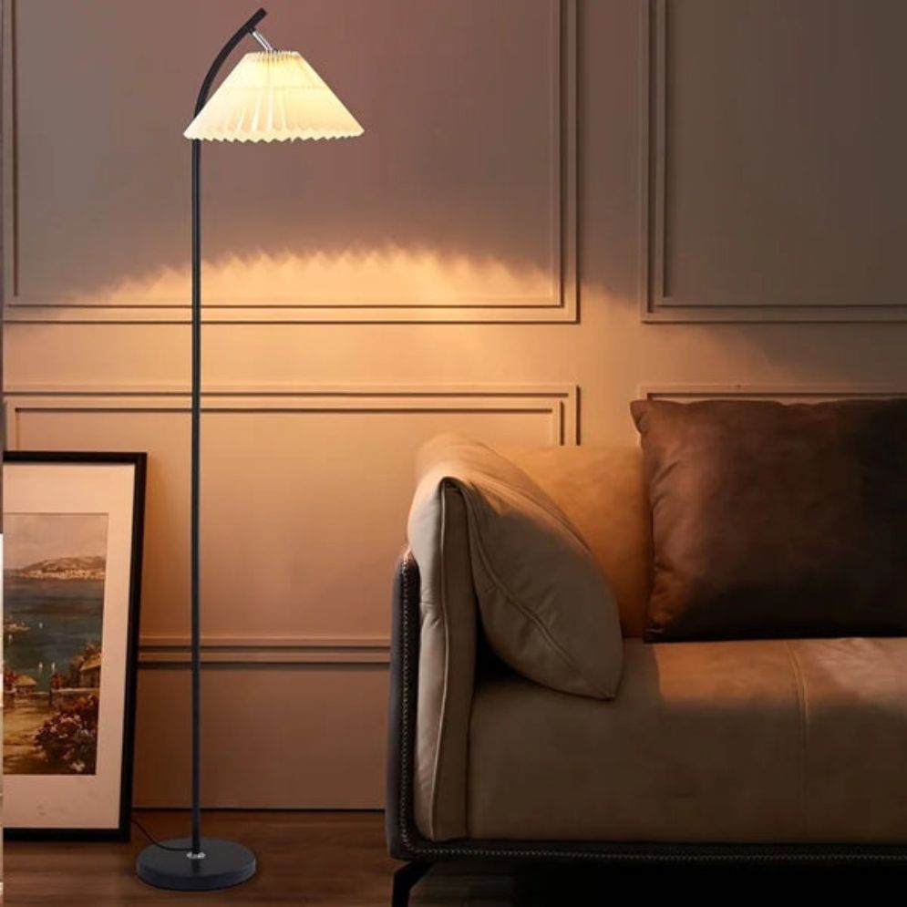 Lampadaire Minimaliste Design Ambiance Élégante et Moderne - Lumiine
