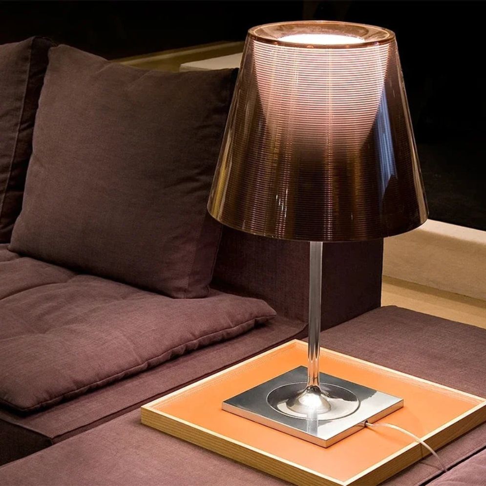 Lampe de Table Acrylique Design Italien - Lumiine