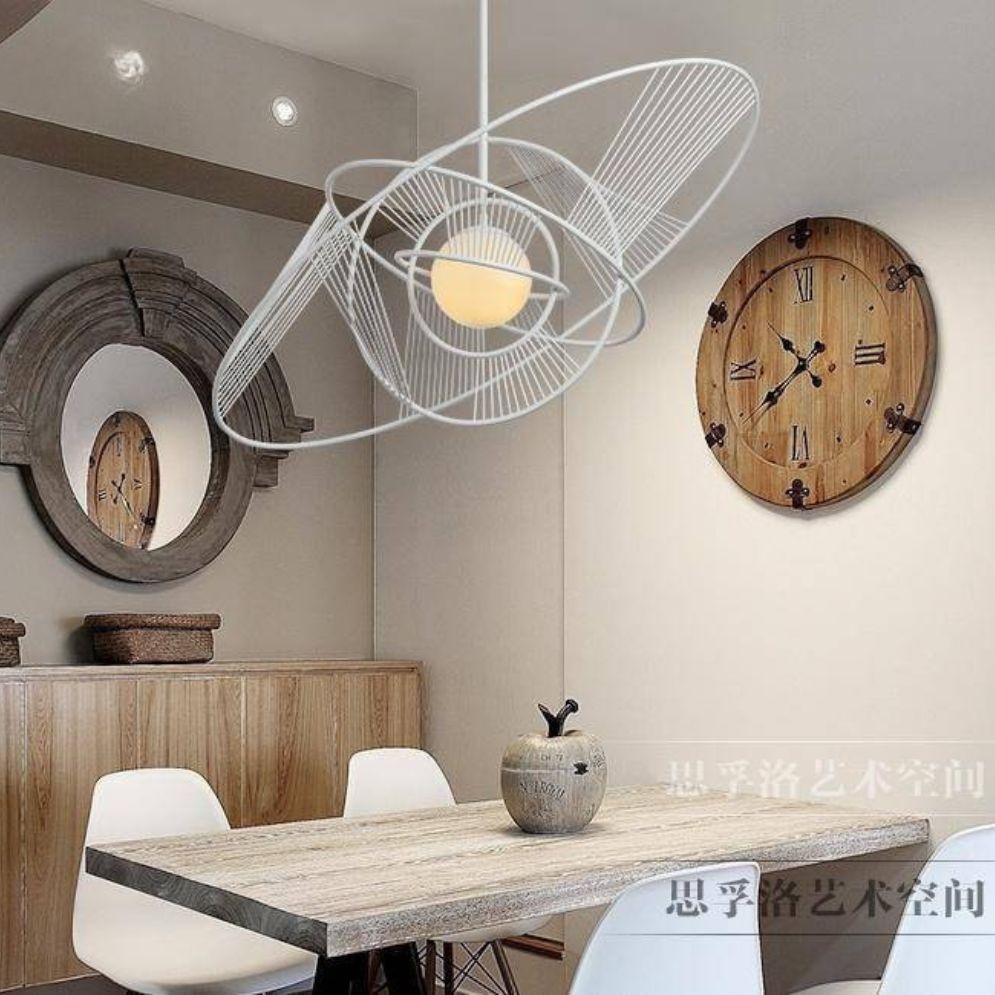 Lustre avec Plusieurs Cercles en Métal Entrelacés Rings