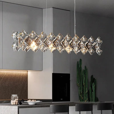 Lustre Long en Cristal pour une Ambiance Moderne et Élégante