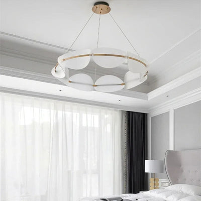 Lustre Romantique en Acrylique Design Danois Décoratif pour Intérieur - Lumiine