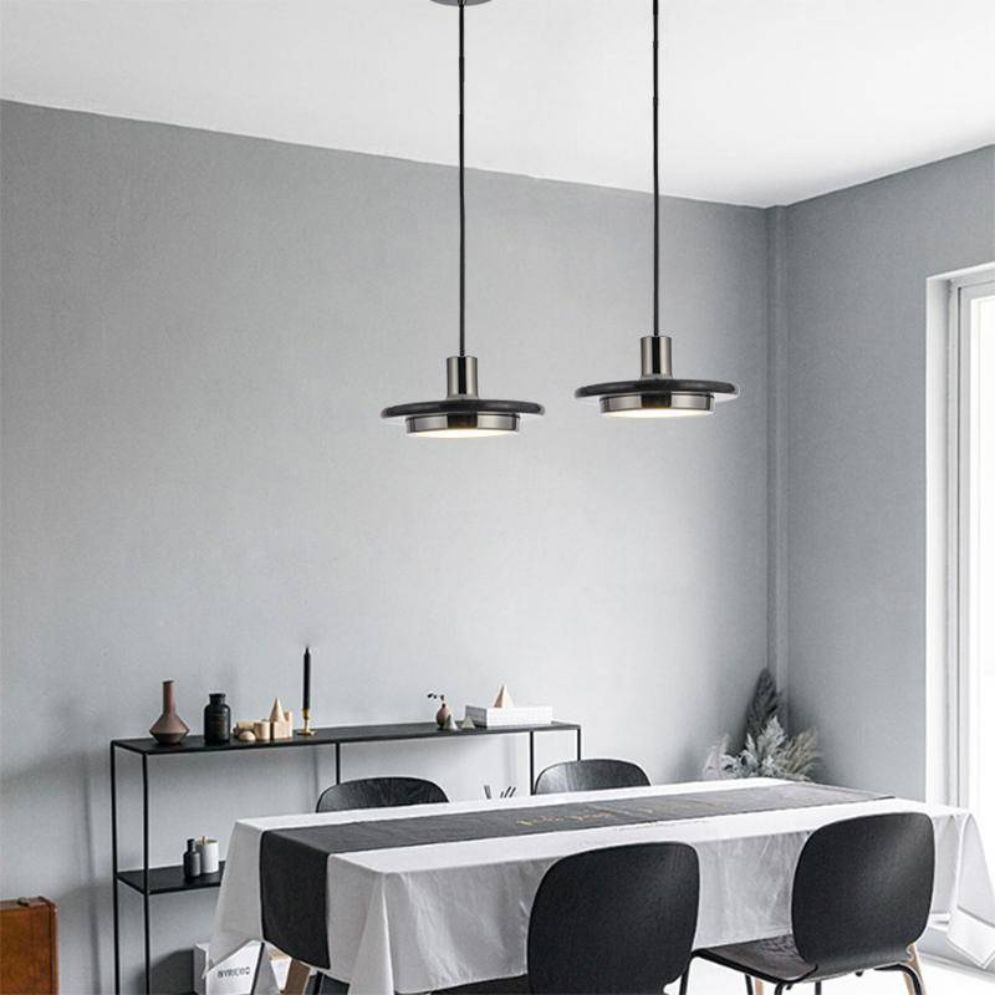 Suspension Design avec Abat-Jour Plat en Marbre Gianna - Lumiine