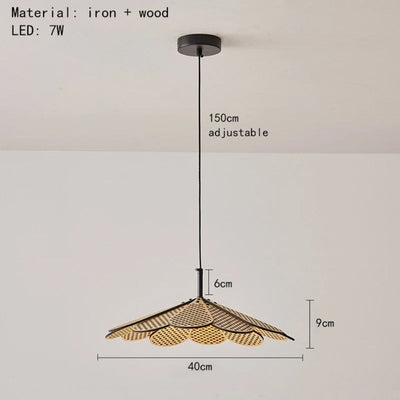 Suspension Design en Bois Fleur avec Pétales Chiba