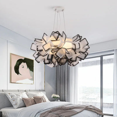Suspension Moderne LED en Forme de Fleur Romantic - Lumiine